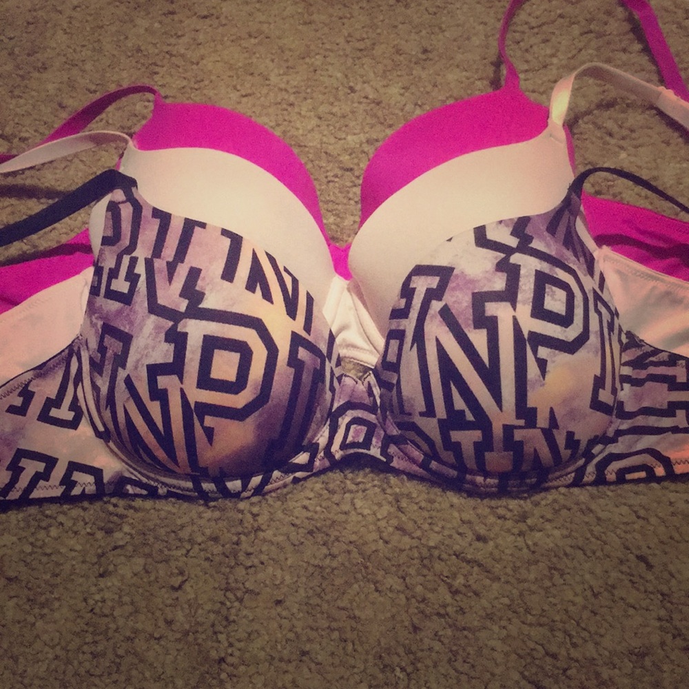 3 vs wear everywhere lightly lined bras 32D